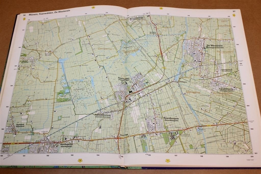 Grote Provincie Atlas Friesland — Topografisch 1:25.000, Boeken, Gelezen, Ophalen of Verzenden, Landkaart, 1800 tot 2000