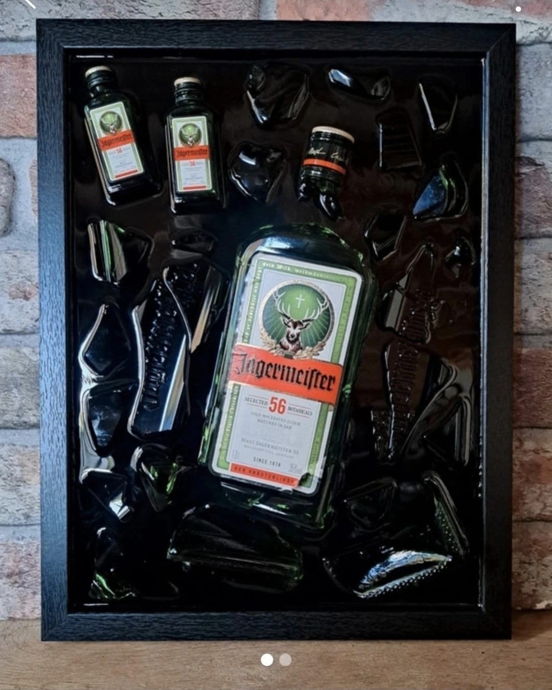 Jägermeister fles verwerkt in een lijst 43x33 met Epoxy, Ophalen of Verzenden