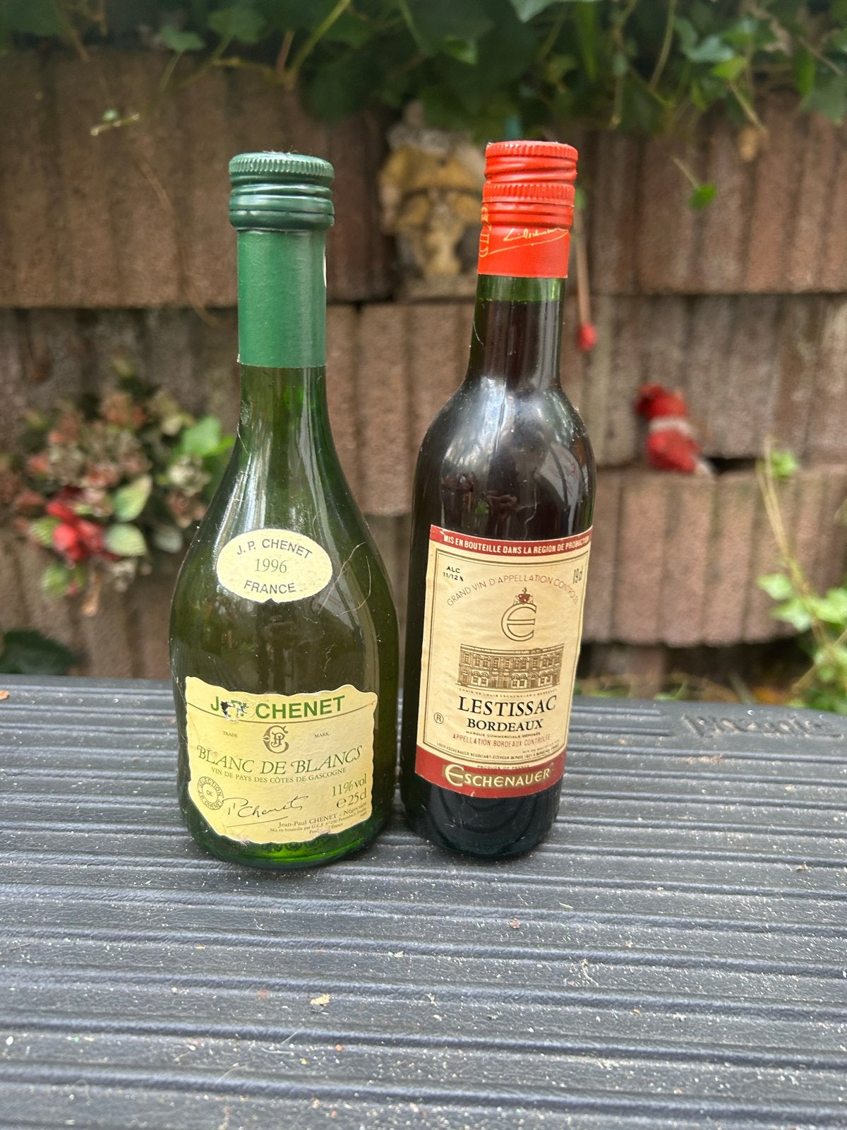 Twee mini wijnflesjes: J.P. Chenet 1996 & Lestissac Bordeaux, Ophalen, Gebruikt, Frankrijk, Overige typen