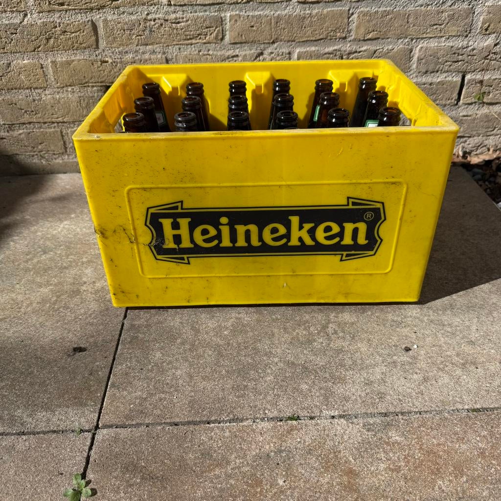 Gele heineken krat met flesjes, Ophalen, Zo goed als nieuw, Flesje(s), Heineken
