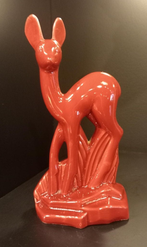 Vintage Bambi in rood geglazuurde keramiek., Ophalen of Verzenden