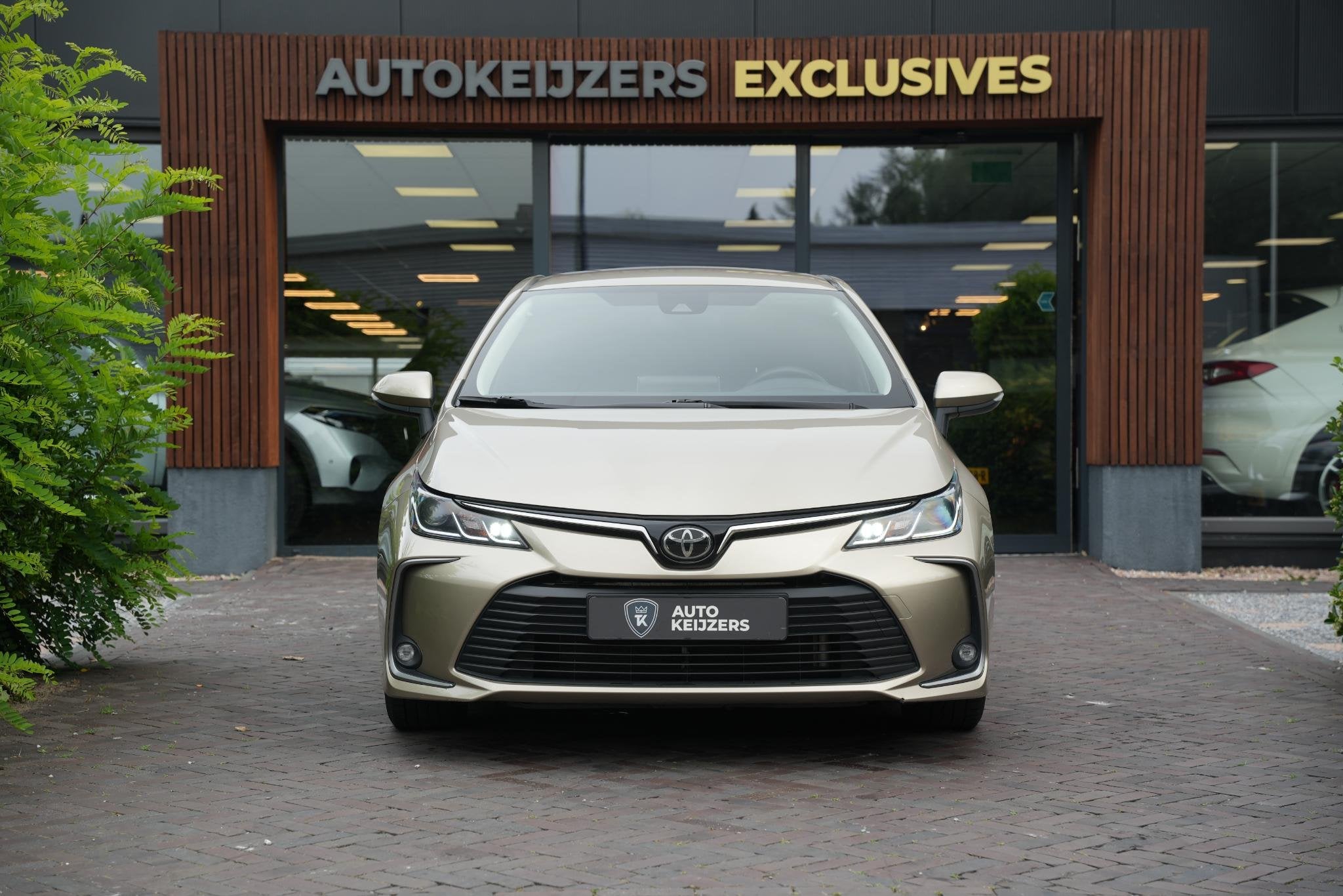Toyota Corolla 1.5 Cruise Clima LED Automaat!, Auto's, Toyota, Gebruikt, 4 cilinders, Corolla, 23 km/l