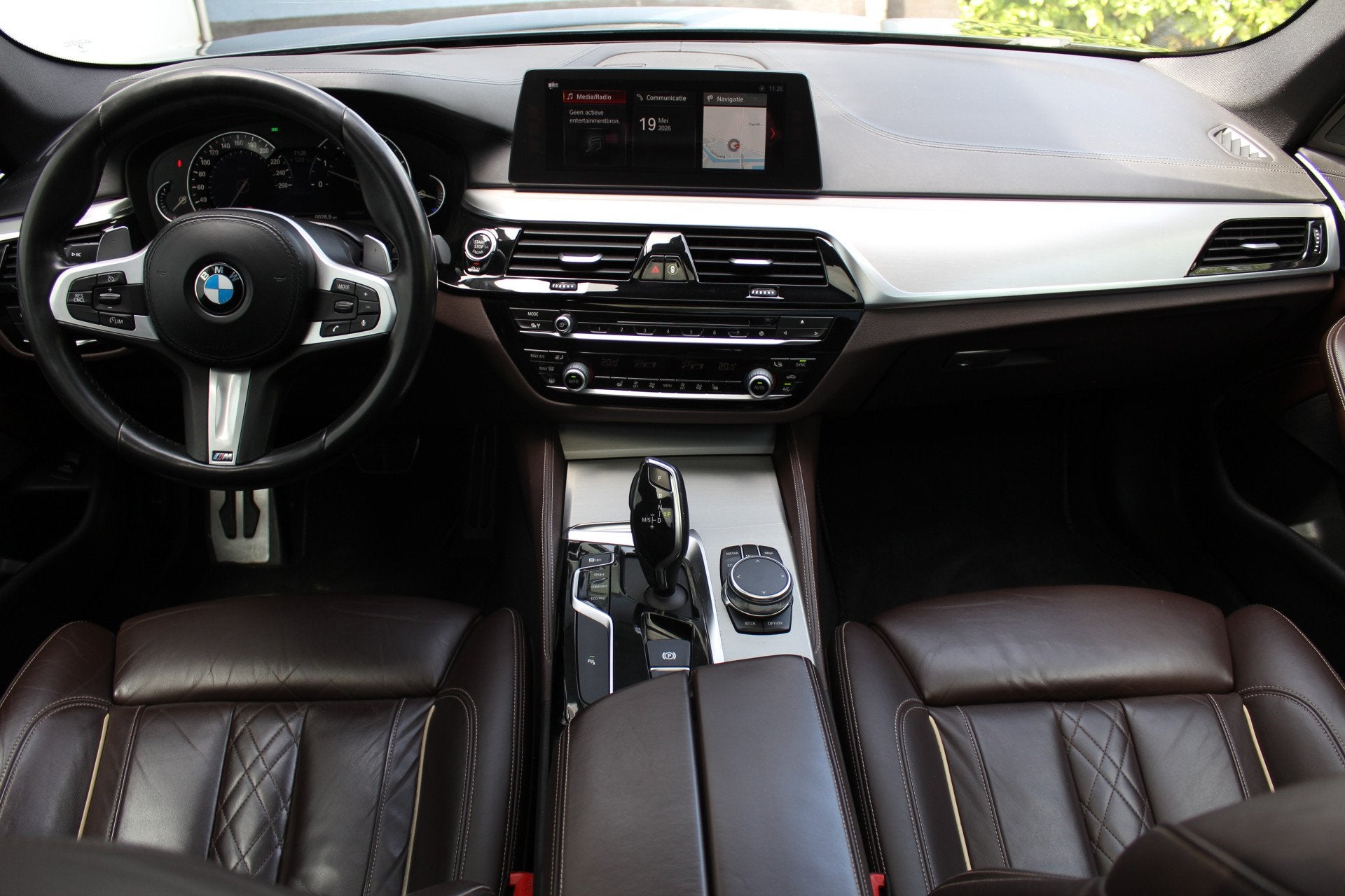 BMW 5 Serie Touring 530i High Executive M-sport | Incl. 12 m, 1998 cc, Achterwielaandrijving, Gebruikt, Euro 6