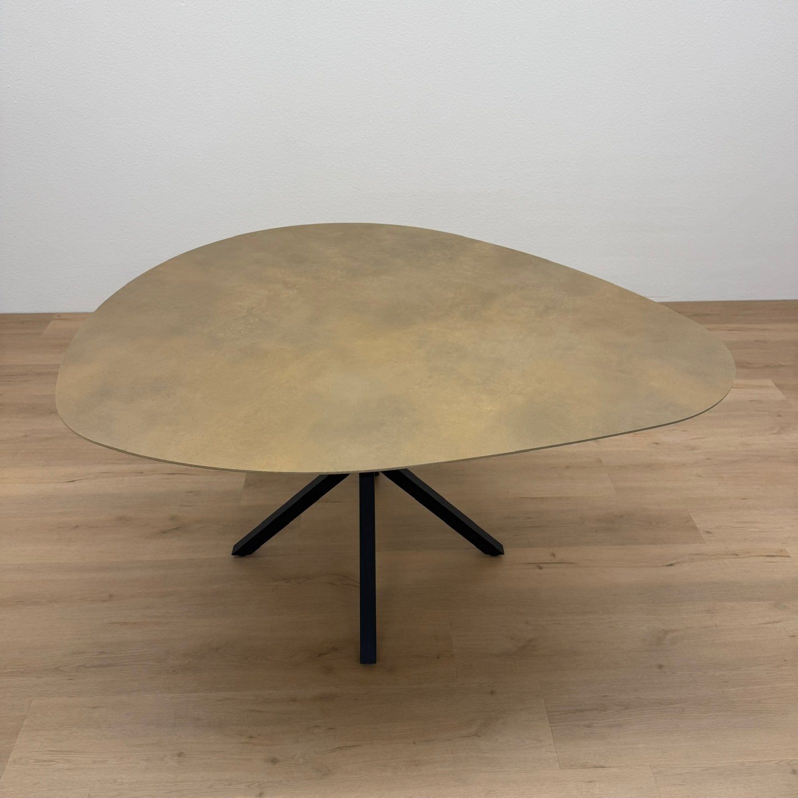 Organisch rond eettafel 150cm - Goud HPL - Direct Leverbaar, Huis en Inrichting, 100 tot 150 cm, 150 tot 200 cm, Rond, Ophalen of Verzenden
