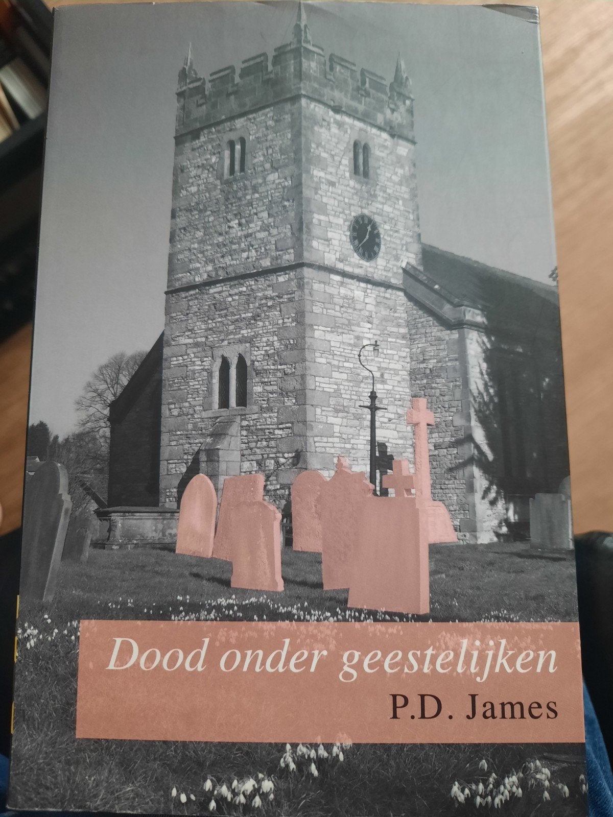 Dood onder geestelijken - P.D. James, Ophalen of Verzenden, Gelezen, P.D. James