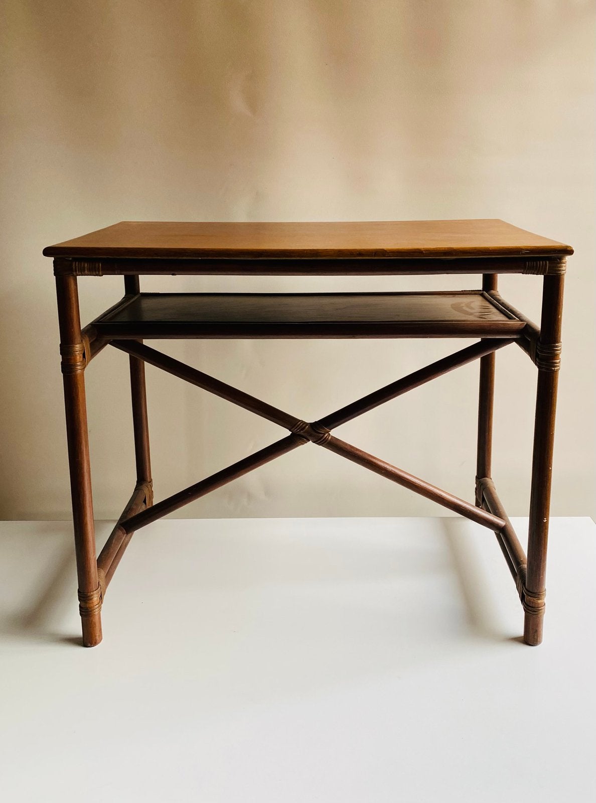 Manou rotan side-table / klein bureau , jaren 80, Gebruikt, 50 tot 100 cm, Jaren 80, Onbekend