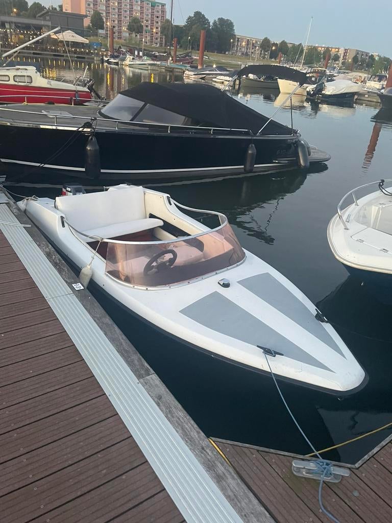 Placom Speedbootje, Watersport en Boten, Speedboten, Zo goed als nieuw, Benzine, Minder dan 70 pk, Polyester, Buitenboordmotor