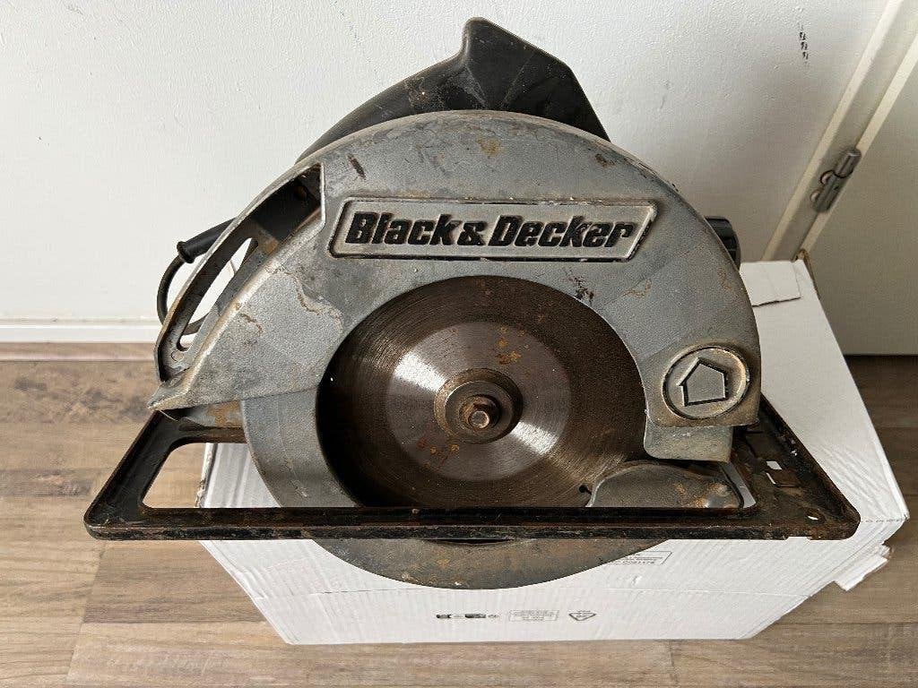 Black+Decker cirkelzaag 800W, Gebruikt, Cirkelzaag, Ophalen of Verzenden, Black & Decker