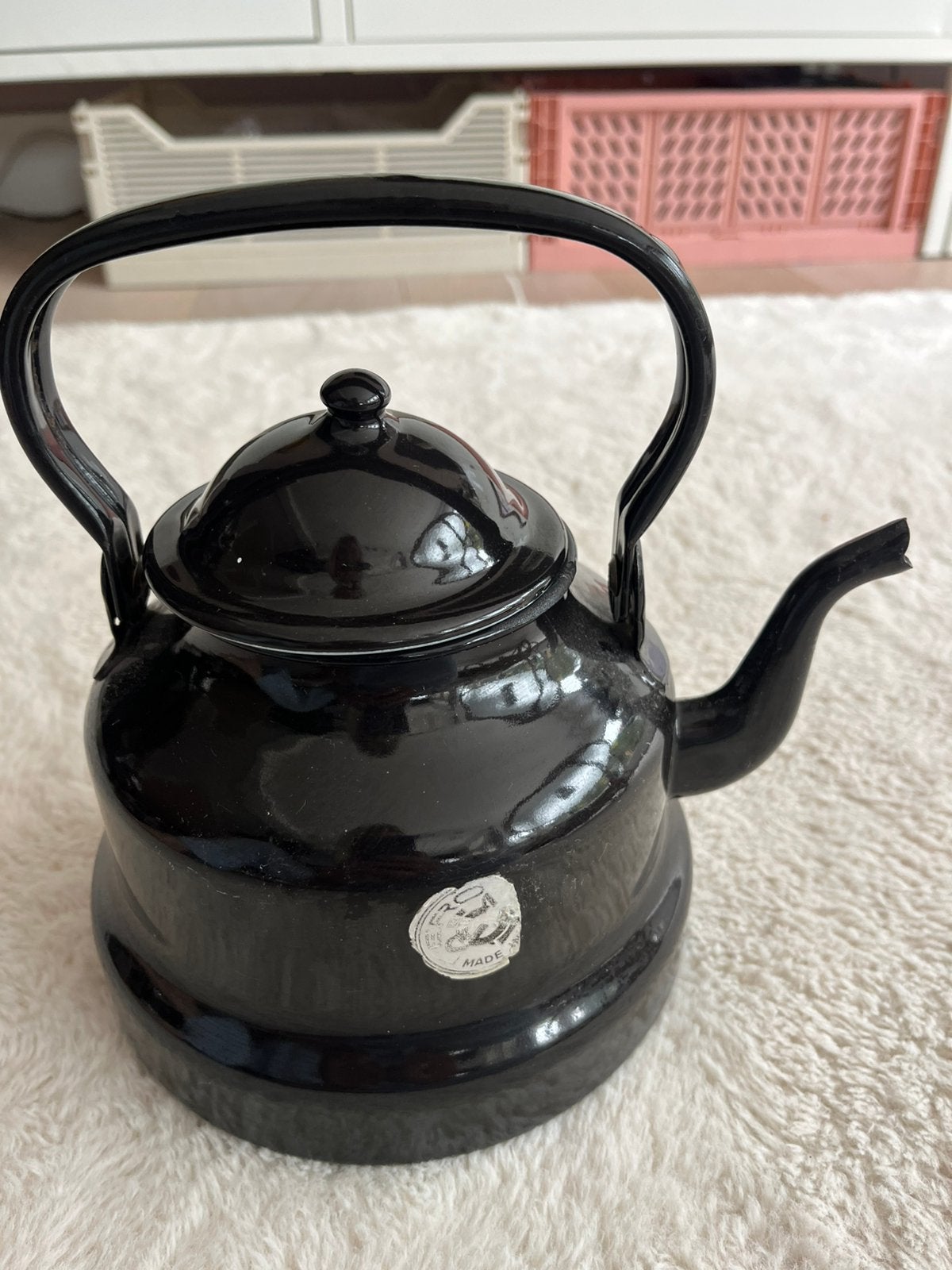 Vintage zwarte geëmailleerde fluitketel, Antiek en Kunst, Ophalen of Verzenden