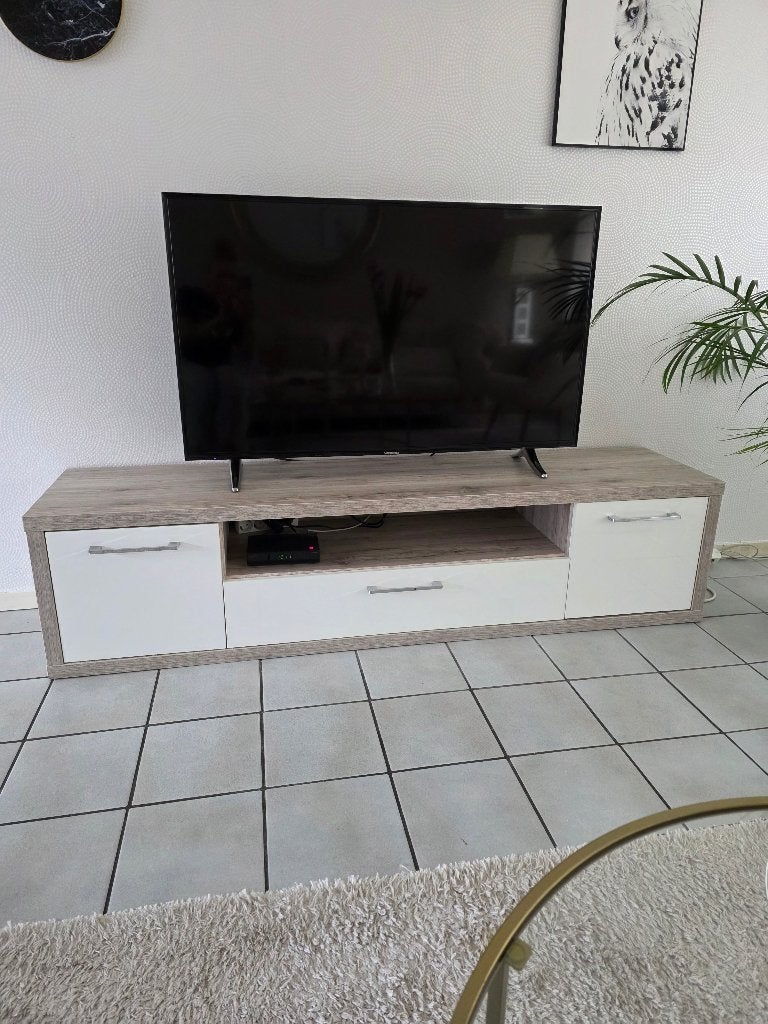 TV meubel, Ophalen, Gebruikt, 150 tot 200 cm, Minder dan 100 cm