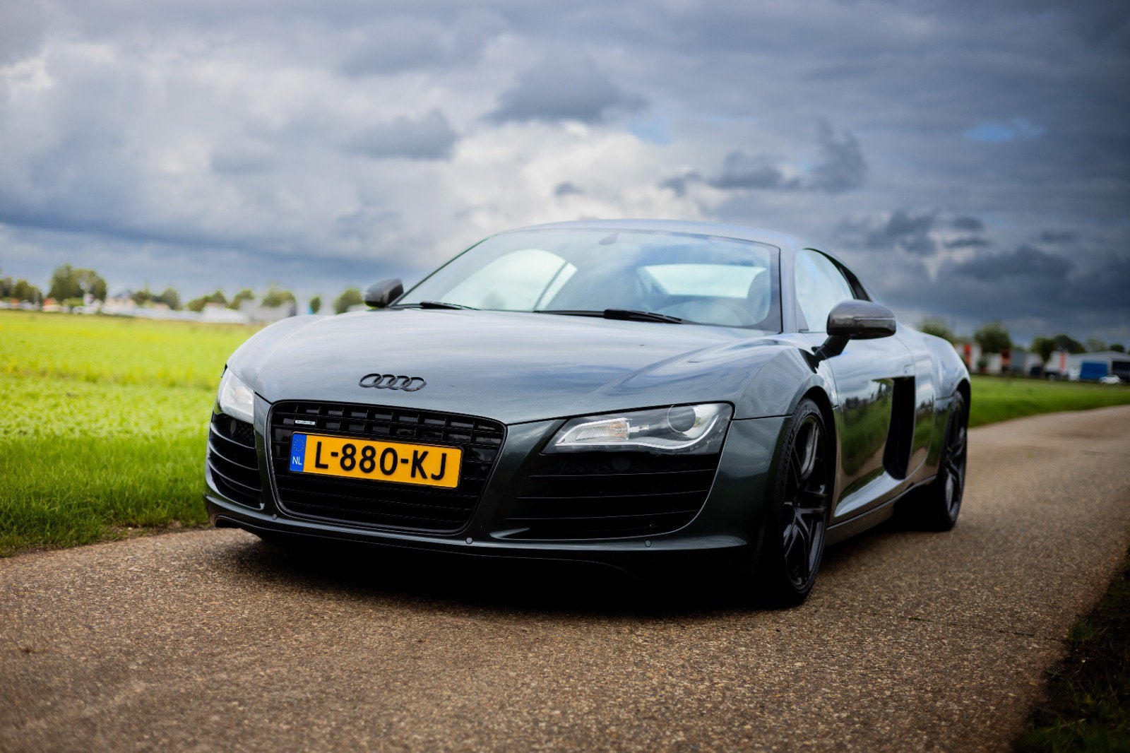 Audi R8 4.2 FSI Quattro R-tronic 2007 Grijs, Auto's, Automaat, Dealer onderhouden, Vierwielaandrijving, Automatische klimaatregeling