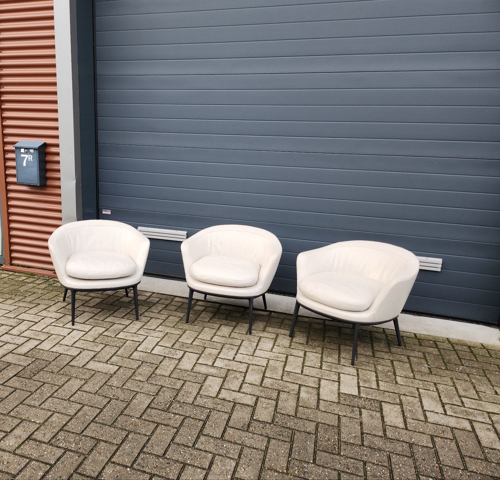 B&B italia Maxalto -  Caratos low armchair, Ophalen of Verzenden, Gebruikt, 75 tot 100 cm, Leer