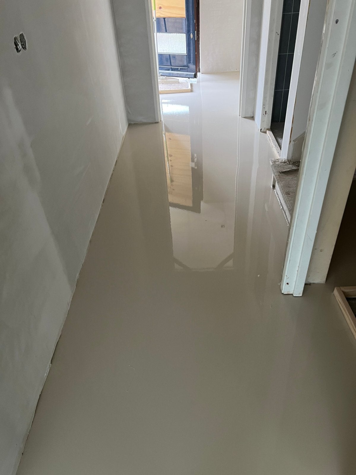 Egaliseren/ vloerverwarming dichtgesmeerd ,marmoleum,pvc, Garantie, Laminaat of Parket