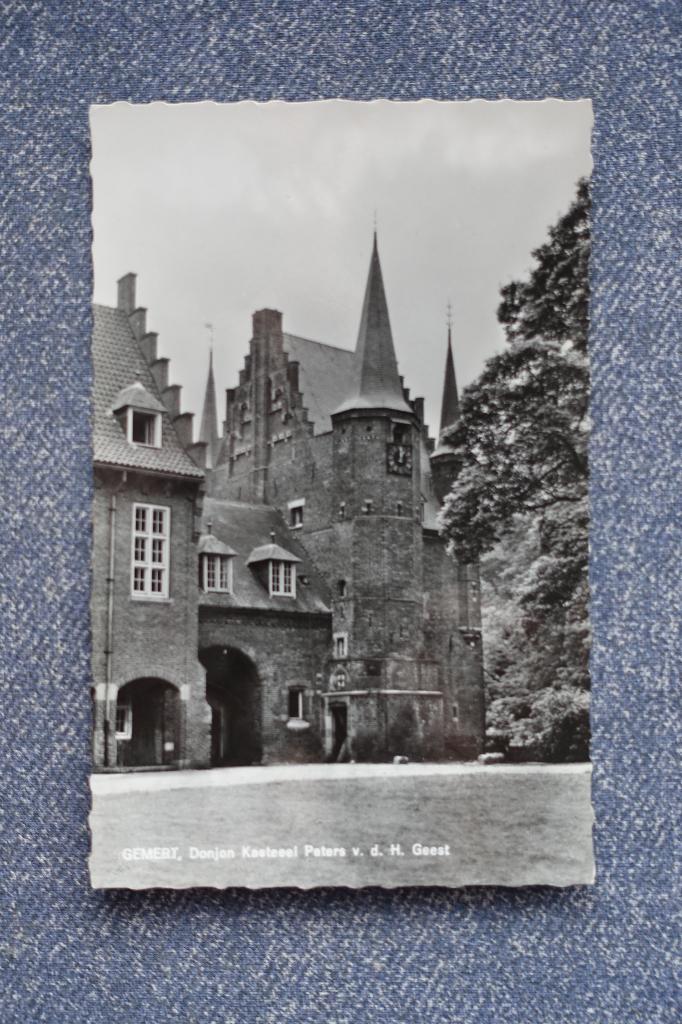 Gemert. Donjon Kasteel Paters v.d. H. Geest, Ophalen of Verzenden, 1960 tot 1980, Gelopen, Noord-Brabant
