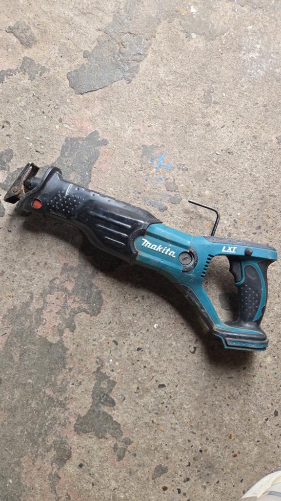 Makita reciprozaag. DJR181, Ophalen of Verzenden, Gebruikt