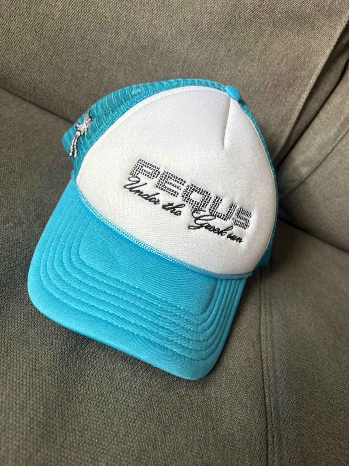 Authentieke Pequs cap/pet – nieuw – turquoise/wit – trendy, Ophalen of Verzenden, Nieuw, One size fits all, Pet