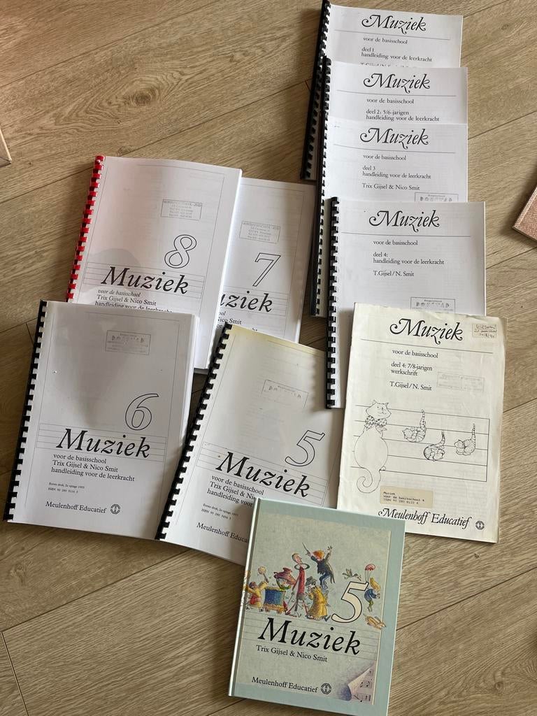 Muziekles methode voor basisschool. Verschillende groepen., Ophalen of Verzenden, Gebruikt, Les of Cursus, Klassiek