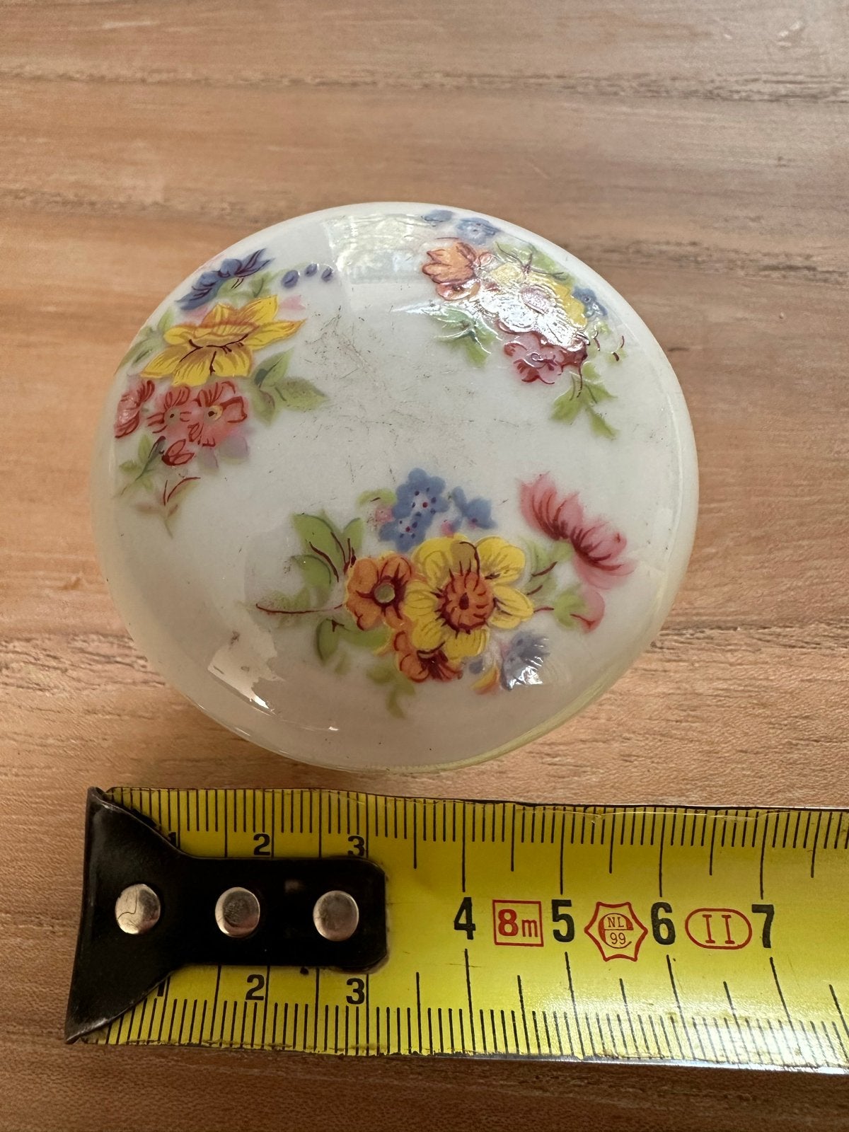 Antieke porseleinen deurknop met bloemmotief, Ophalen of Verzenden
