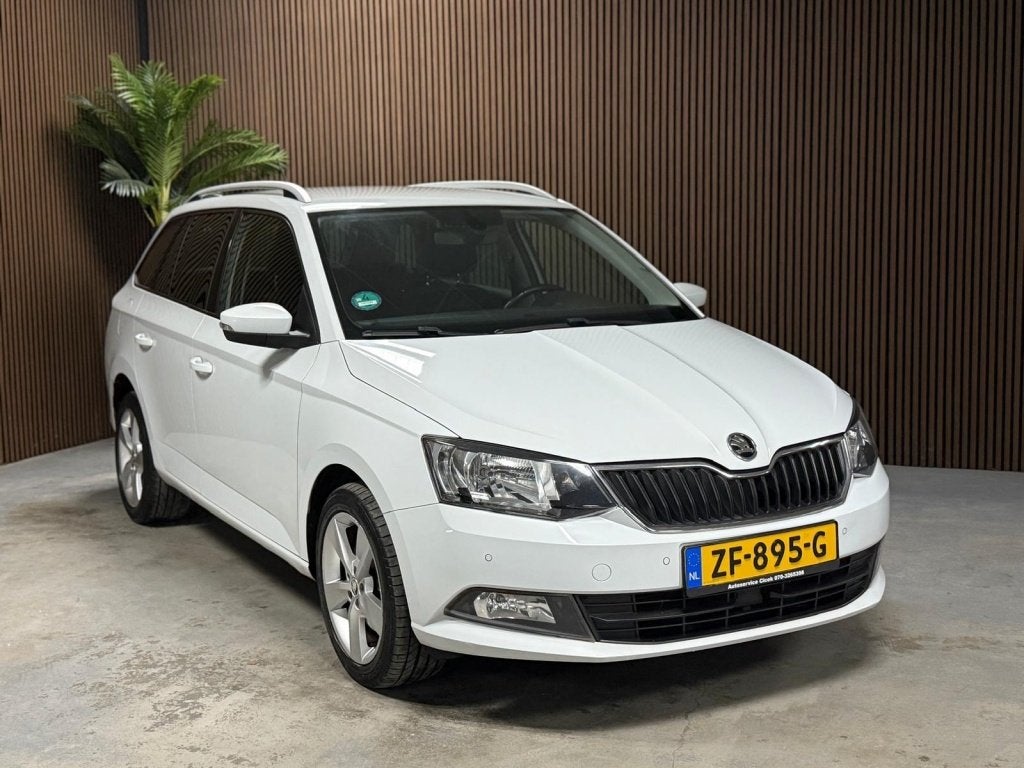 Skoda Fabia Combi 1.2 TSI Edition (bj 2015, automaat), Auto's, LED verlichting, Gebruikt, 1100 kg, Fabia