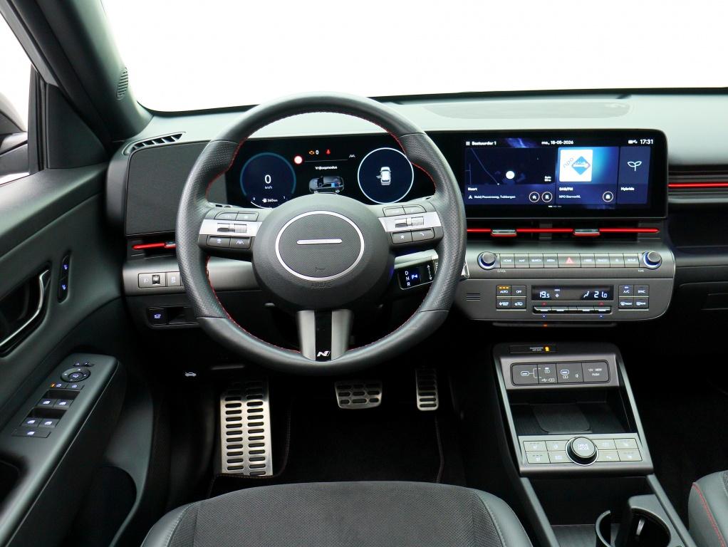 Hyundai KONA 1.6 GDI HEV N Line Sky | Panoramadak | Alcantar, Gebruikt, Adaptive Cruise Control, Bedrijf, SUV of Terreinwagen