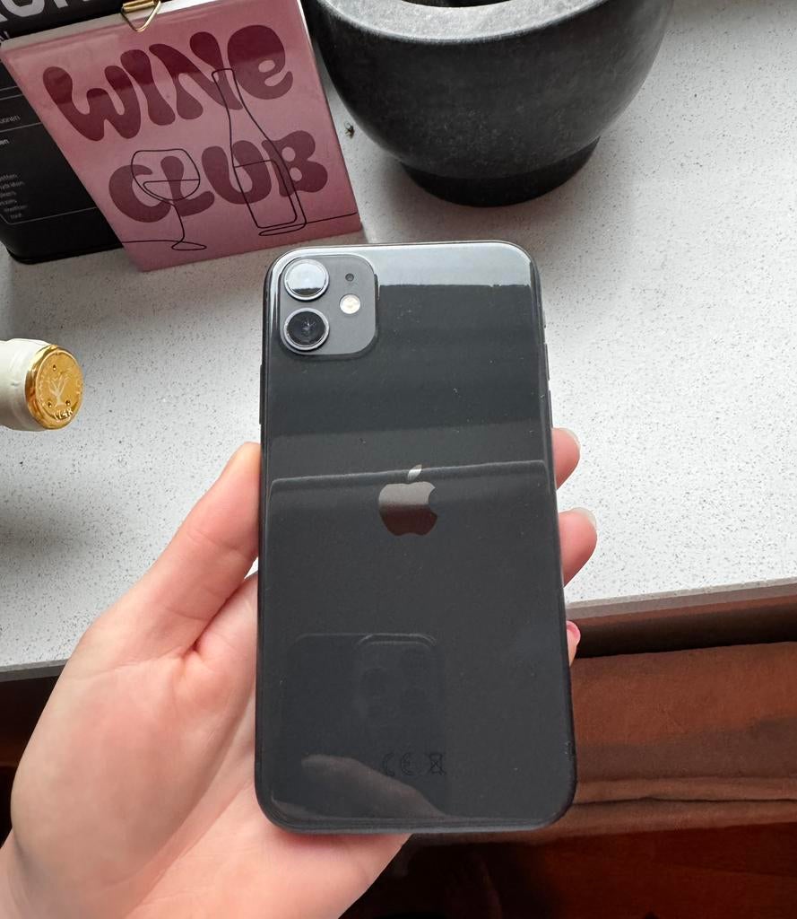 Iphone 11 zwart 64 GB, Ophalen of Verzenden, Zo goed als nieuw, IPhone 11