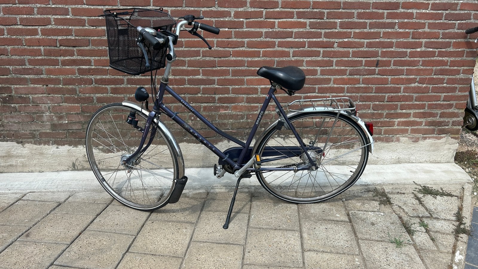 Sparta damesfiets, stationsfiets 28”, Minder dan 10 versnellingen, Gebruikt, Trommelrem, Ophalen