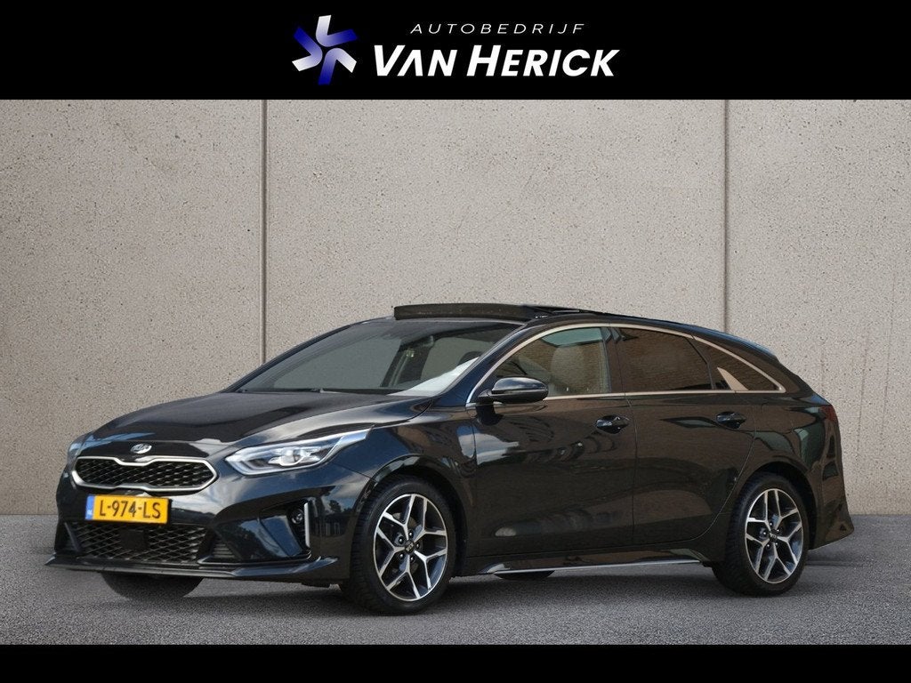 Kia ProCeed 1.5 T-GDI GT-Line 160PK Automaat | Panoramadak |, Auto's, Kia, 1325 kg, Gebruikt, 4 cilinders, 160 pk