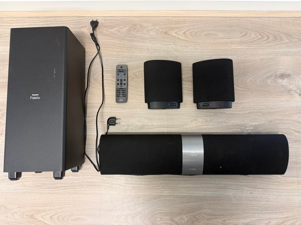 Philips Fidelio B5 Soundbar met subwoofer en speakers, Ophalen of Verzenden, Bluetooth, Gebruikt