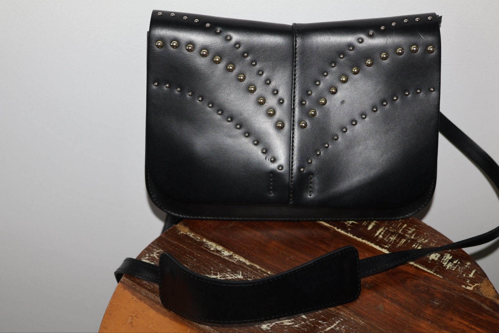 Gianni Chiarini Zwarte Schoudertas met Studs, Schoudertasje, Gianni Chiarini.nl, Ophalen of Verzenden, Zo goed als nieuw