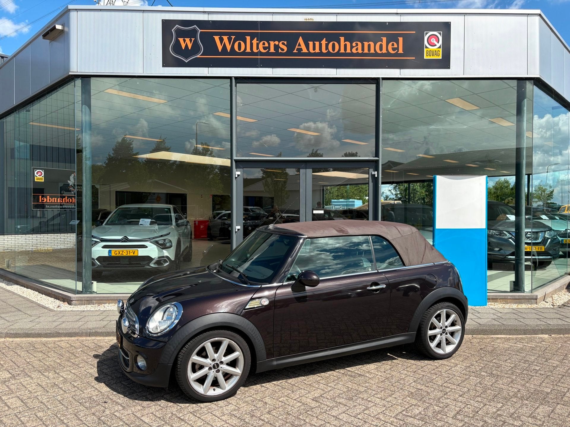 MINI Cabrio
