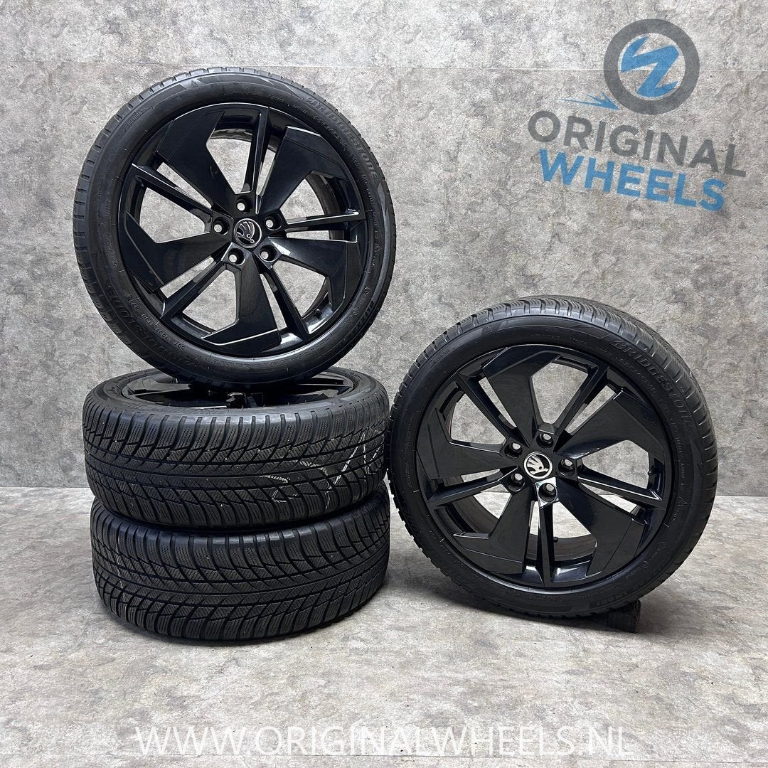 17  inch originele Rotare velgen + zomerbanden Skoda Octavia, Auto-onderdelen, -, -, Banden en Velgen, Nieuw