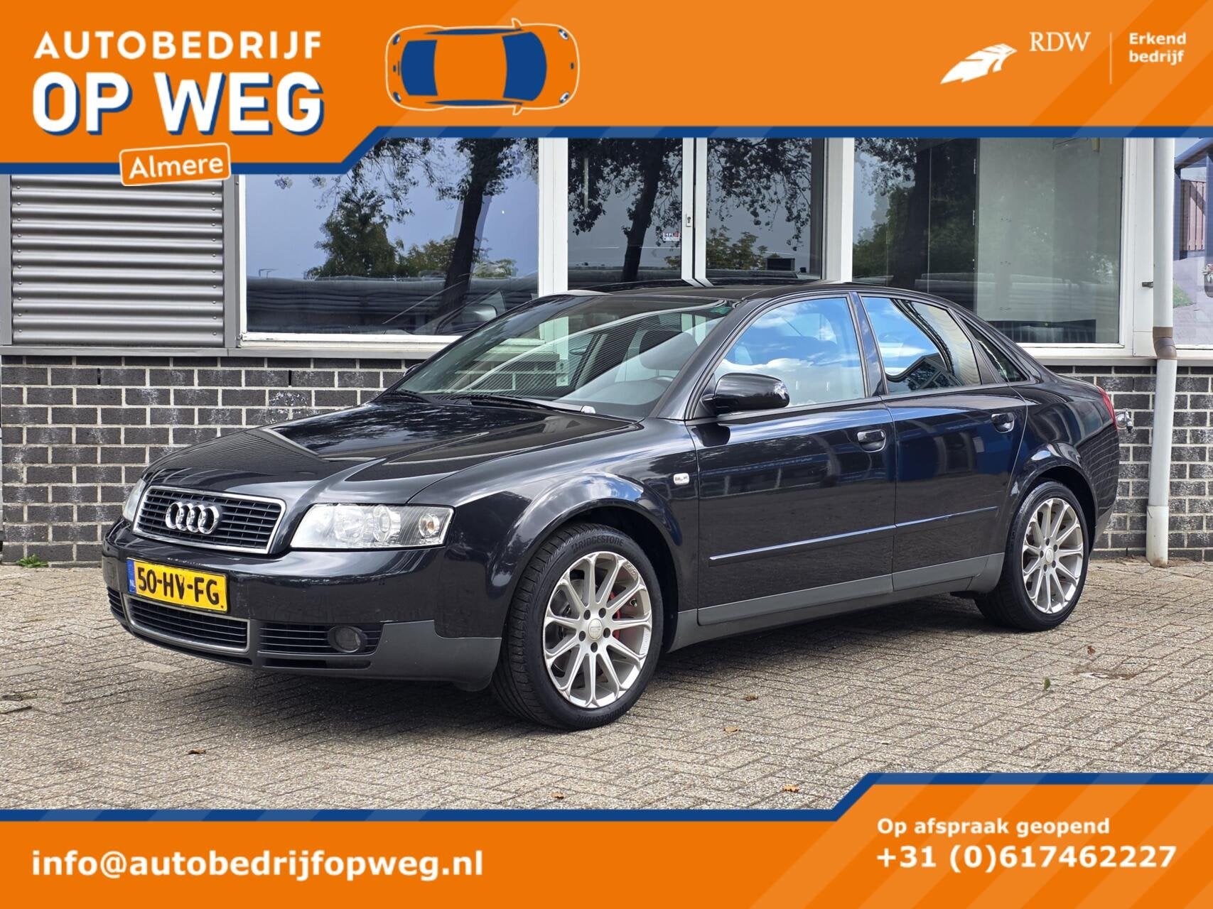 Audi A4 Limousine 2.0 Exclusive MT | Automaat | Trekhaak | C, Auto's, Stof, Gebruikt, 4 cilinders, 1984 cc