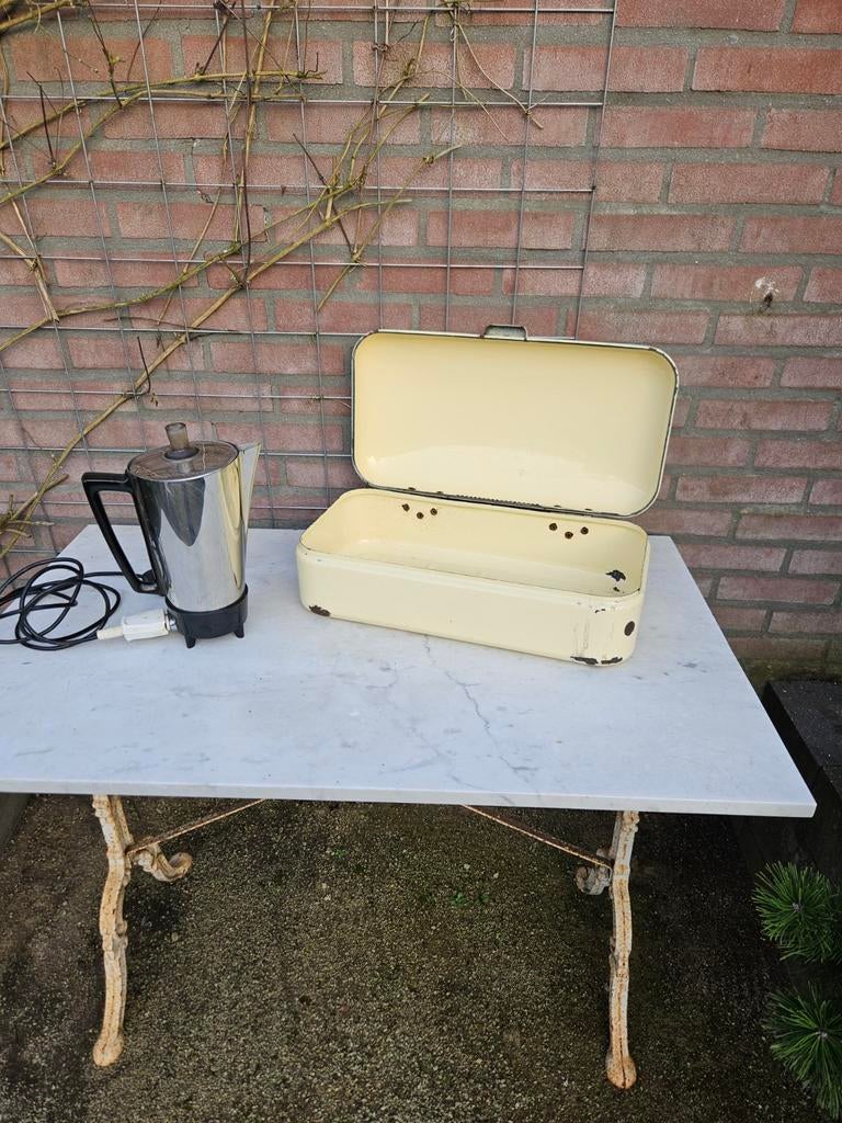 Vintage broodtrommel en Daalderop koffiezetapparaat, Gebruikt, Koffiemachine, Gemalen koffie, Ophalen of Verzenden