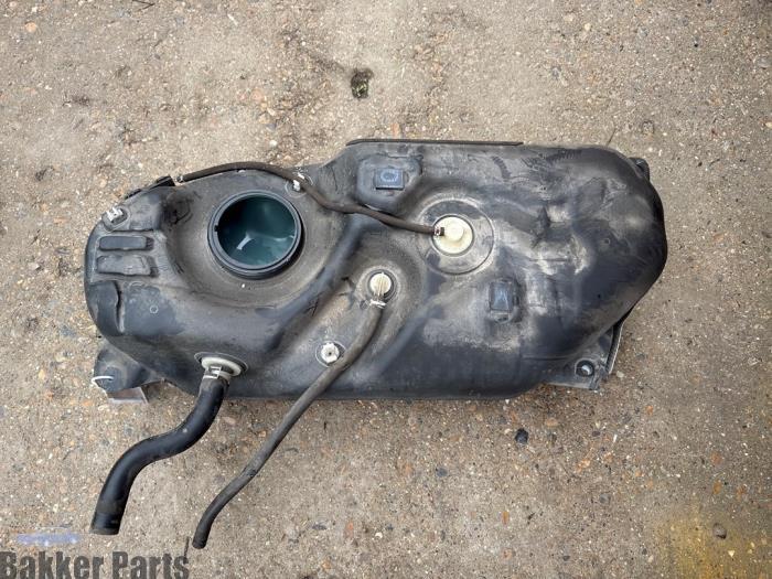Tank van een Suzuki Swift, Auto-onderdelen, Brandstofsystemen, Gebruikt, -, -, Ophalen of Verzenden