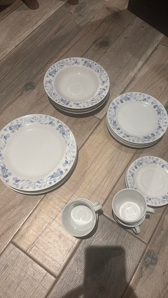 Servies 20 delig, Antiek en Kunst, Ophalen of Verzenden