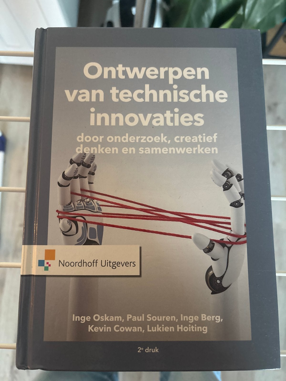 Studieboek: Ontwerpen van technische innovaties, Boeken, Ophalen of Verzenden, Zo goed als nieuw