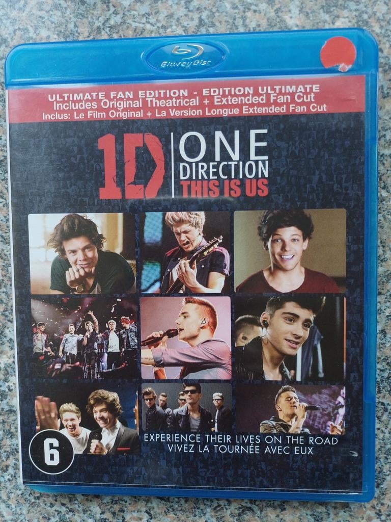 One Direction: This Is Us - Ultimate Fan Edition Blu-ray, Ophalen of Verzenden, Zo goed als nieuw, Muziek en Concerten