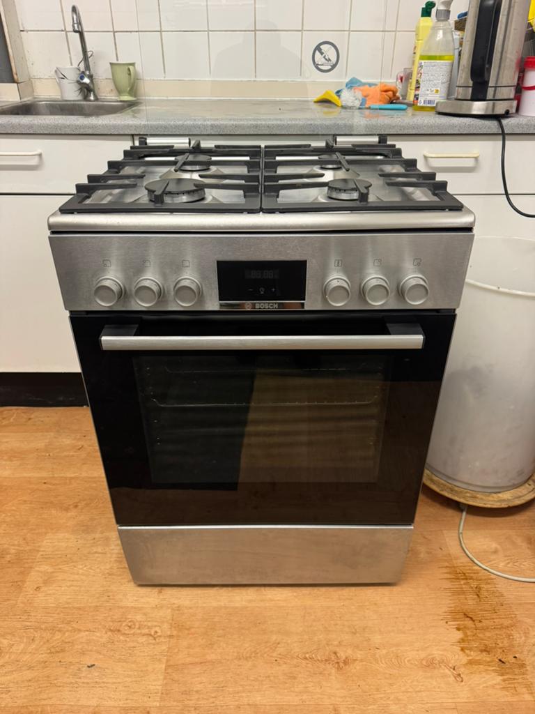Bosch RVS Gasfornuis | Werkt Super | Schoon | Incl Gasslang, Ophalen, Gebruikt, Minder dan 85 cm, 4 kookzones