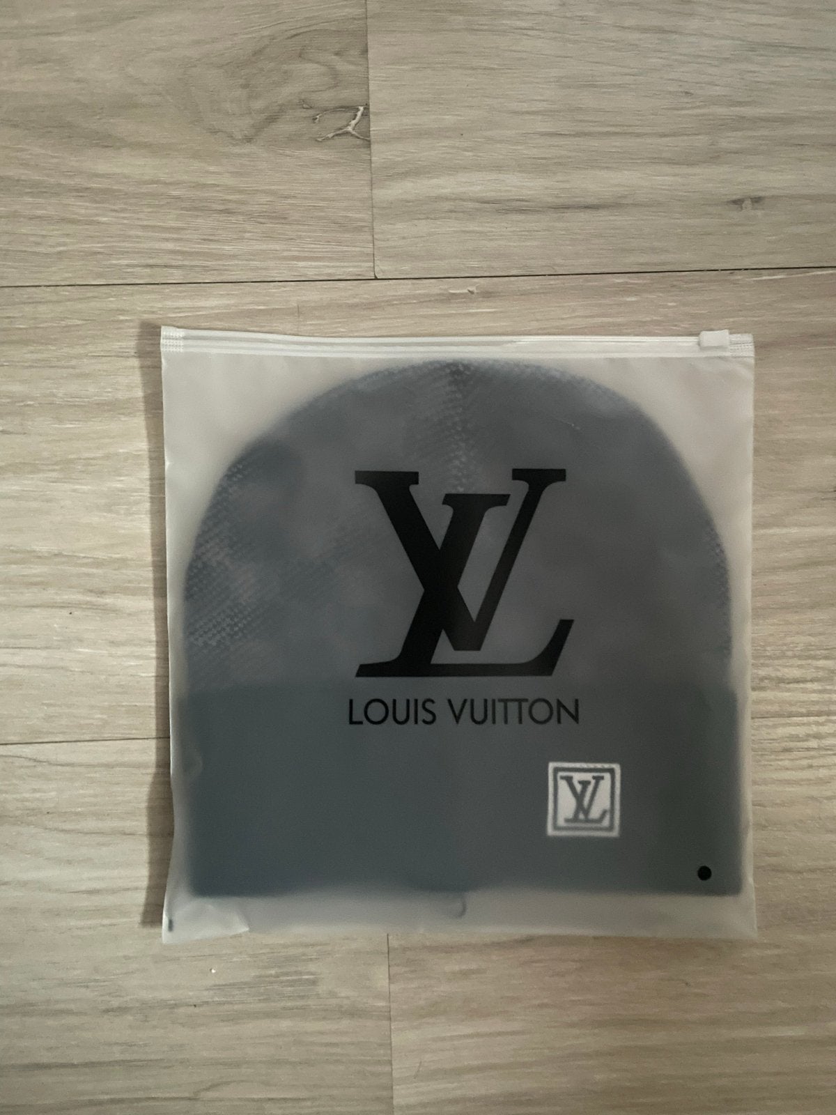 Louis Vuitton Muts Nieuw met Kaartje en Verpakking, Kleding | Heren, Ophalen of Verzenden, Nieuw, Overige maten, Muts