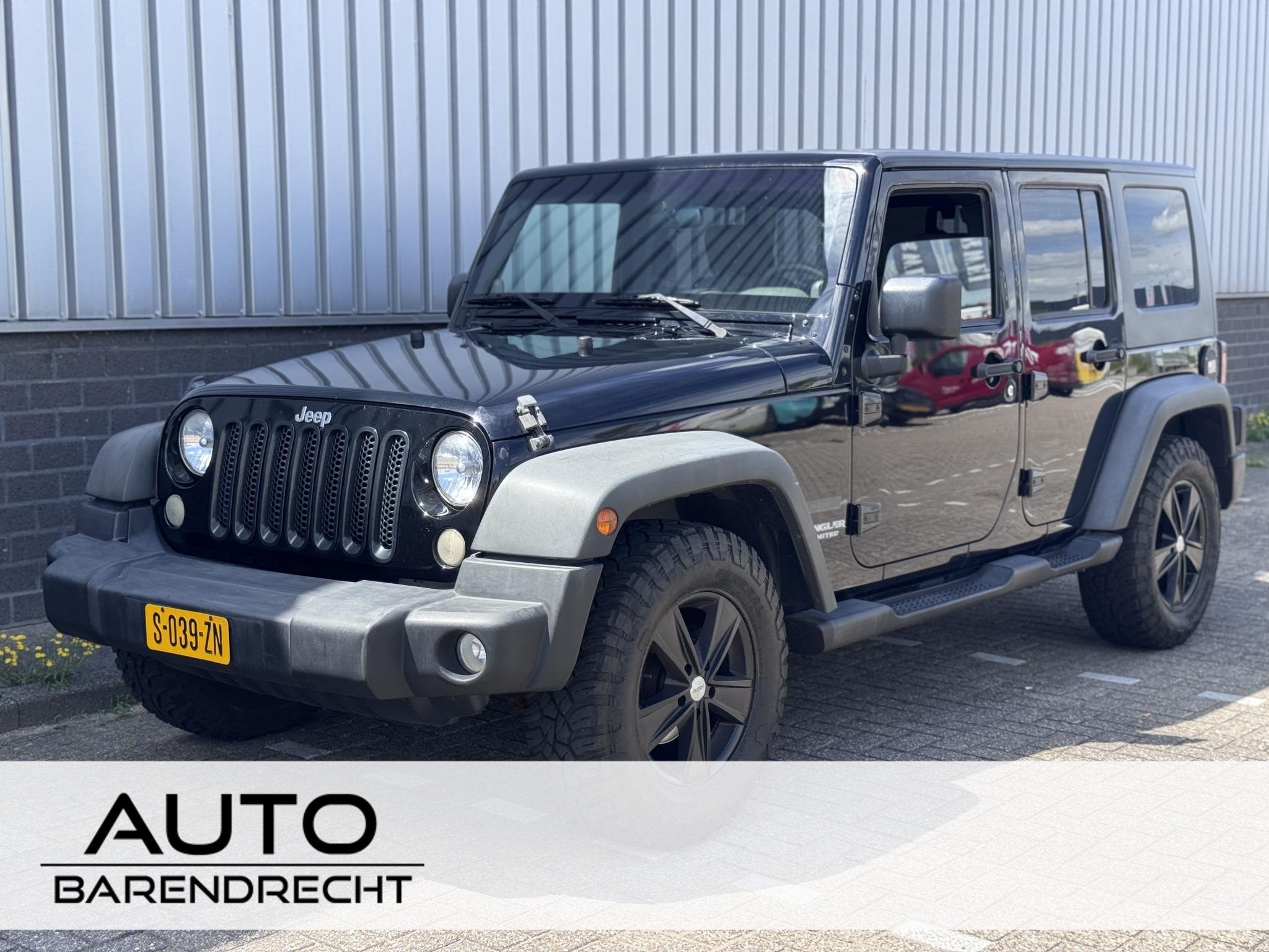 Jeep Wrangler Unlimited 3.8 Sport Hardtop (Freedom Top) |, Auto's, Jeep, Gebruikt, 1829 kg, Cabriolet, Zwart