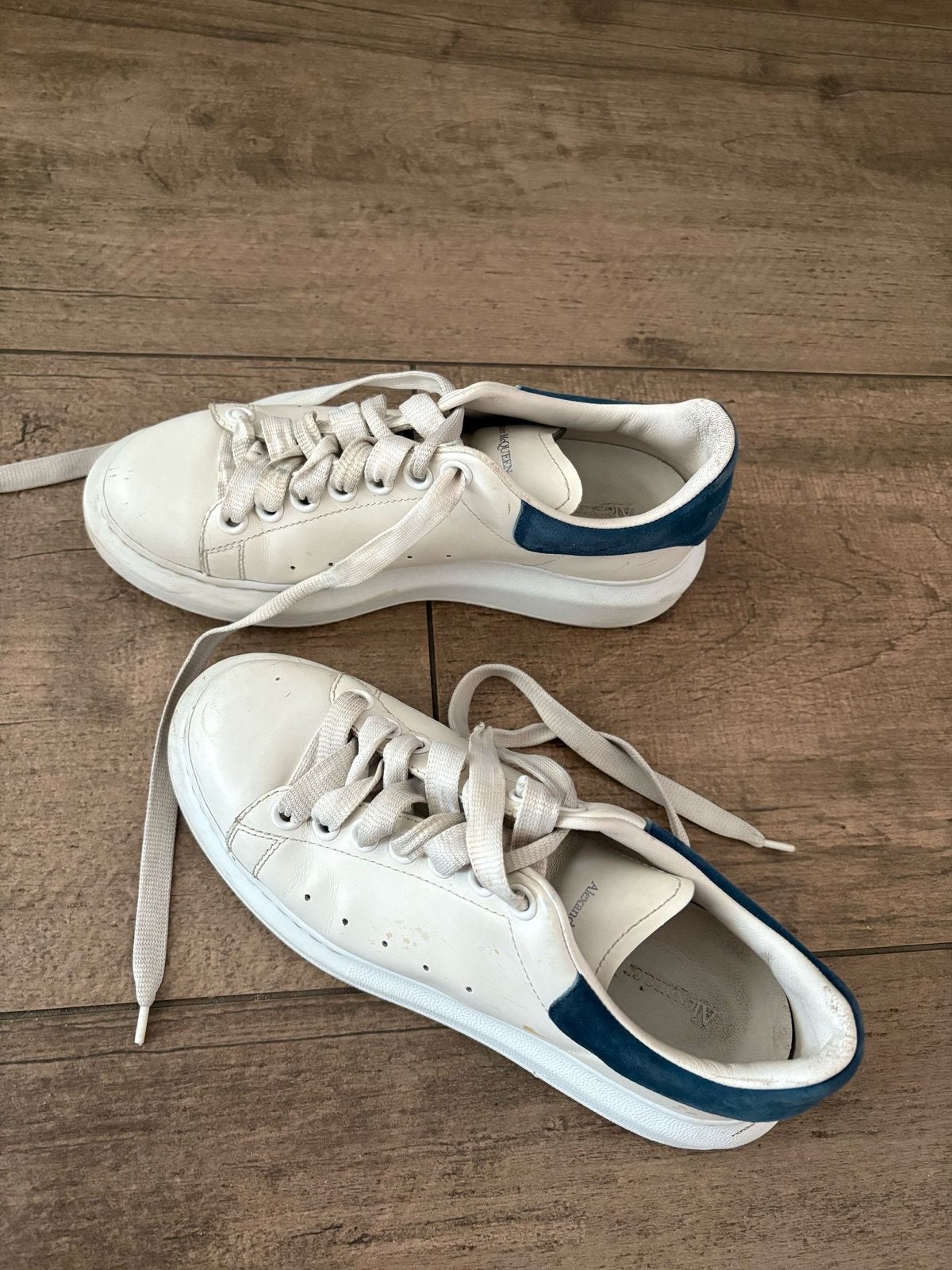 Alexander McQueen sneakers maat 38, Kleding | Dames, Ophalen, Zo goed als nieuw, Wit, Sneakers of Gympen