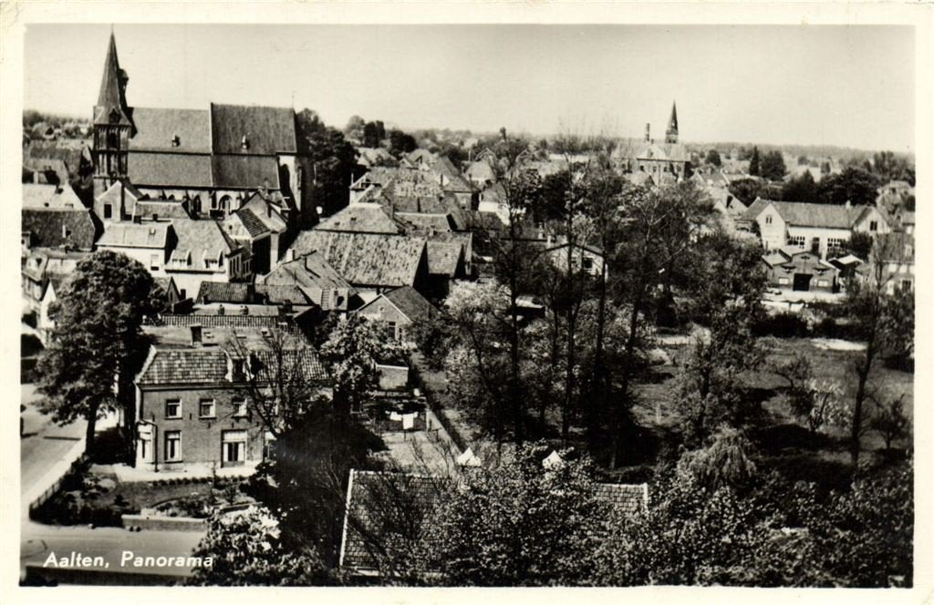 Aalten, Panorama - vanuit de lucht - 1955 gelopen, Verzamelen, Verzenden, 1940 tot 1960, Gelopen, Noord-Brabant