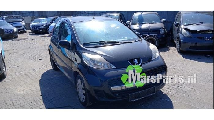 Kilometerteller KM van een Peugeot 107, Gebruikt, -, -, Ophalen of Verzenden