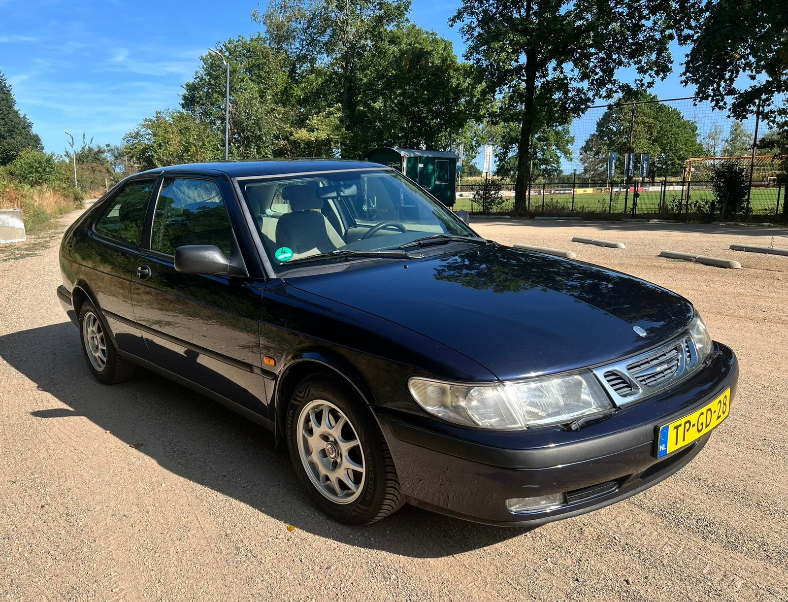 Saab 9-3 2.0 I Coupe 1998 Blauw, Auto's, Saab, Voorwielaandrijving, Beige, 4 cilinders, Blauw