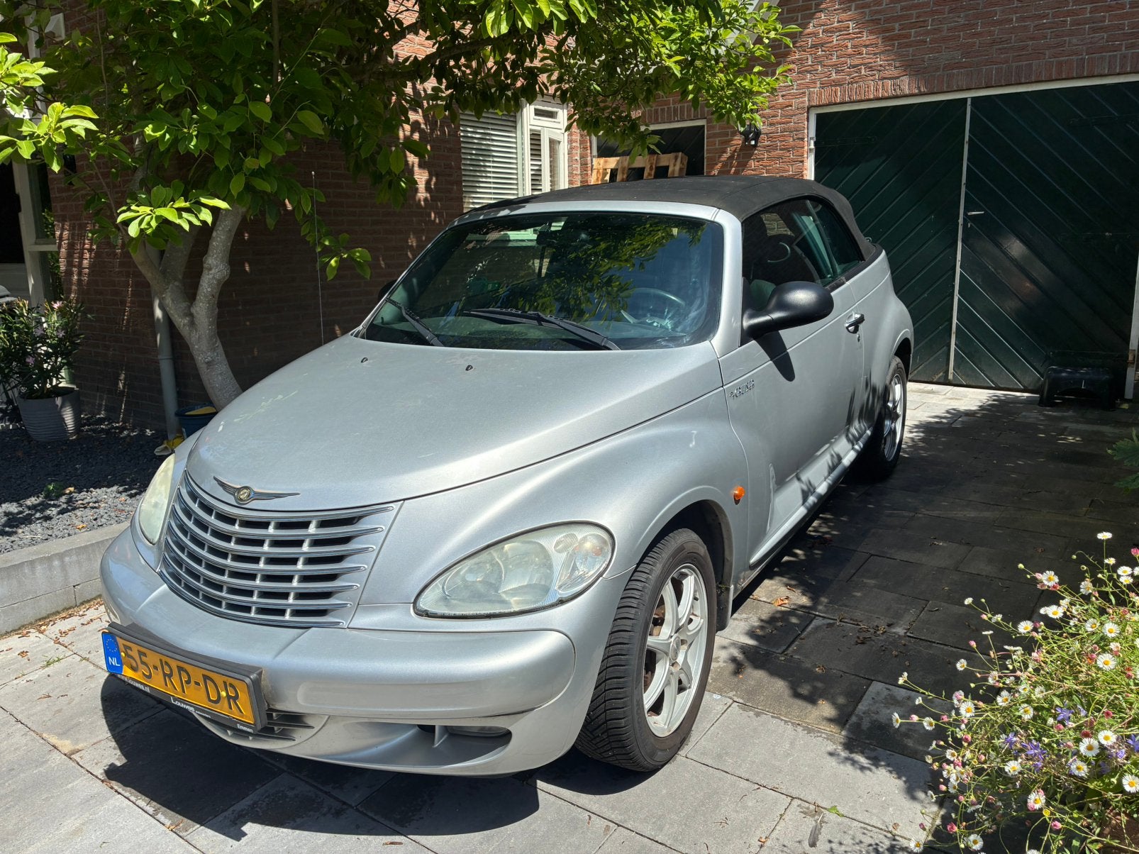 Chrysler PT Cruiser 2.4 I 16V Cabrio 2005 Grijs, Auto's, Chrysler, Particulier, PT Cruiser, Benzine, F, Cabriolet, Handgeschakeld