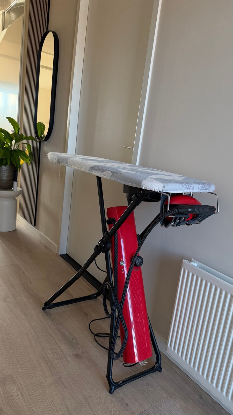 Laurastar Go Strijksysteem - Zo goed als nieuw - strijkplank, Witgoed en Apparatuur, Strijkijzers en Strijkplanken, Ophalen, Zo goed als nieuw