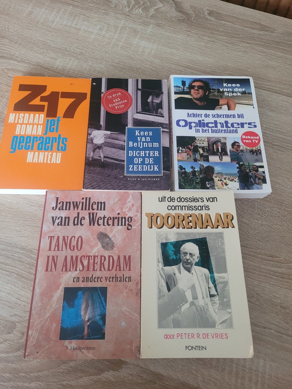 5 crime boeken, Ophalen of Verzenden, Gelezen, Kees van Beijnum
