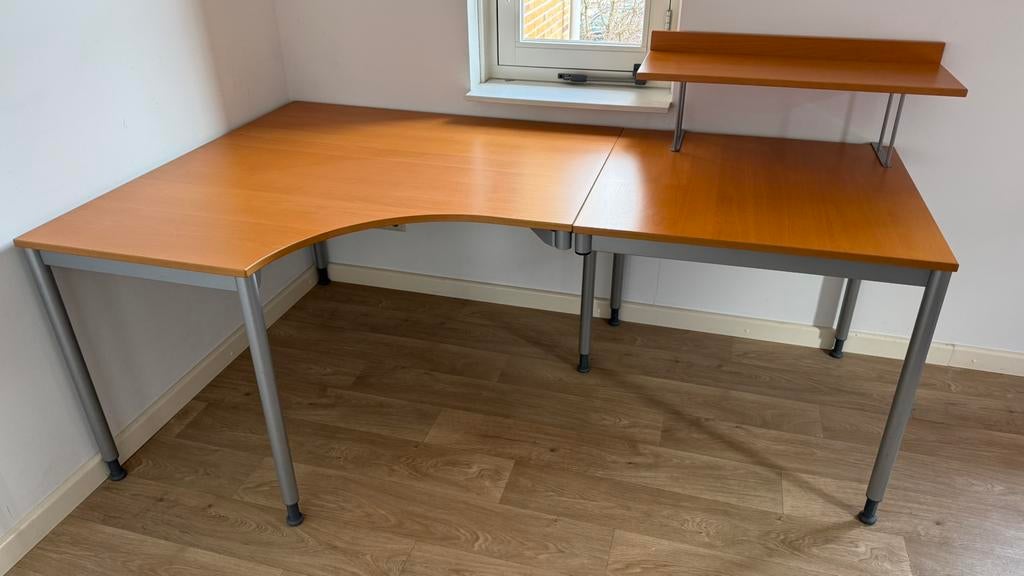 Bureau Ikea, Ophalen, Zo goed als nieuw