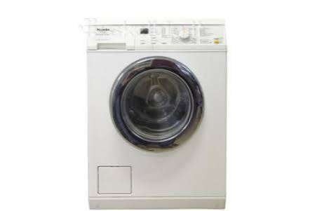 Miele V5735 Wasmachine – 5 kg – 1350 toeren, Refurbished, Ophalen of Verzenden, Voorlader, 85 tot 90 cm