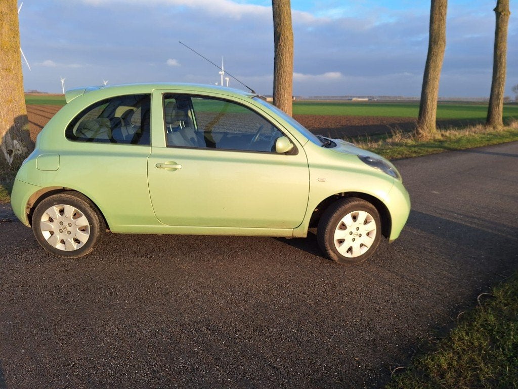 Nissan Micra 1.2 59KW 3DR 2004 Groen met nieuwe APK, Auto's, Voorwielaandrijving, 31 €/maand, 4 cilinders, Leder en Stof